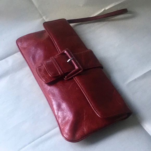HOBO Handbags - HOBO Leather Wristlet